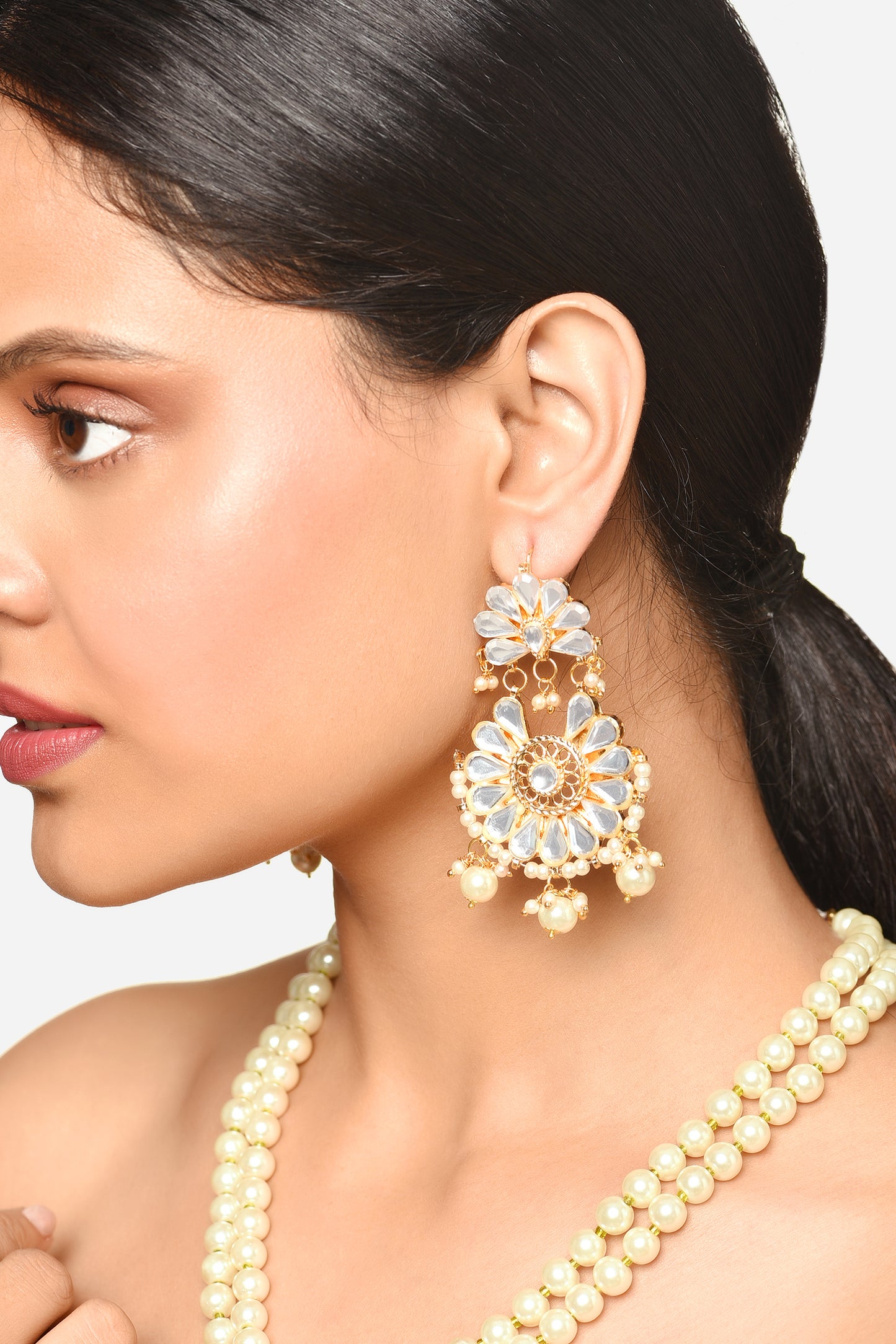 Vintage Embellished Pendant Necklace Jewellery Set